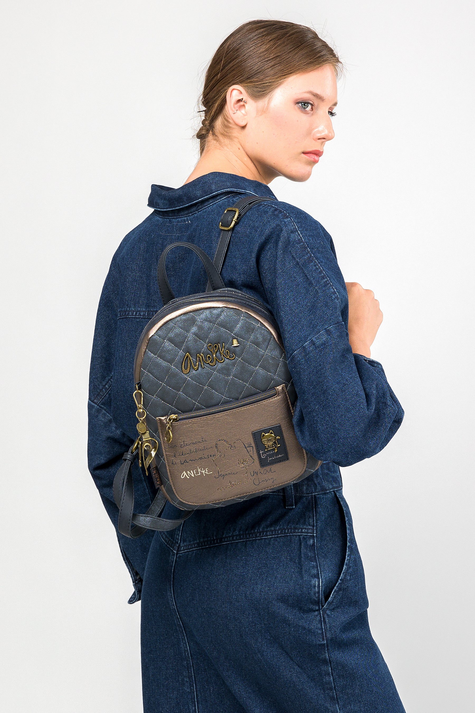 Boutique medium backpack for leisure use