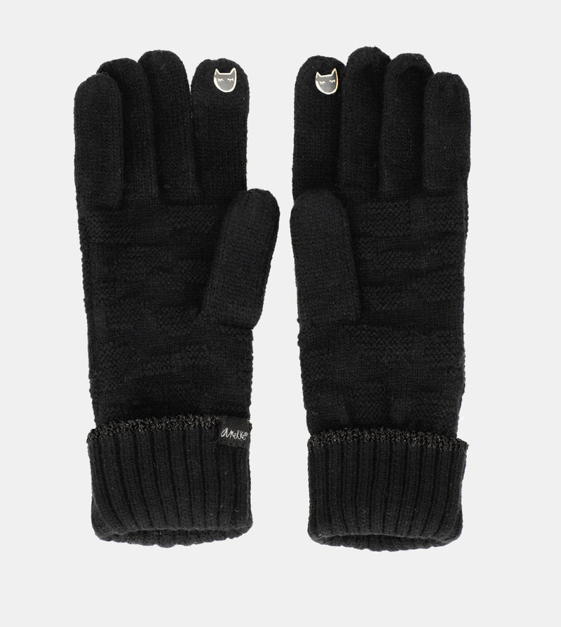 Black knit gloves