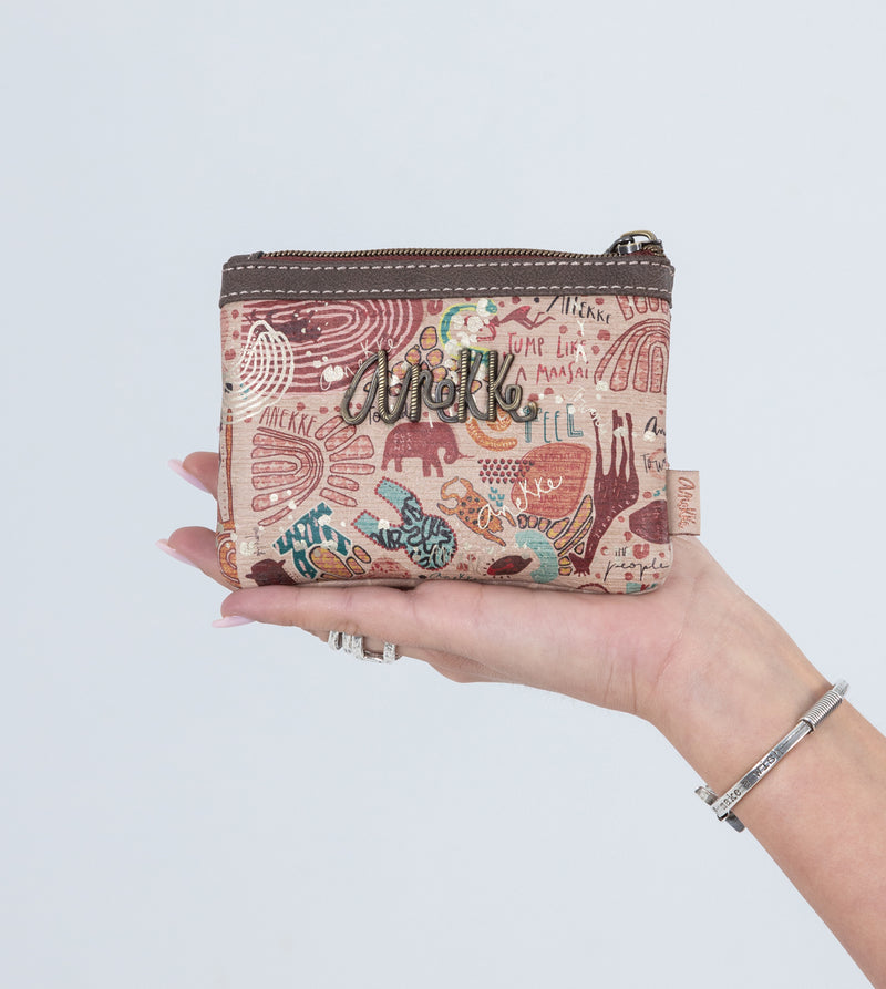 Kenya Purse with a front zip