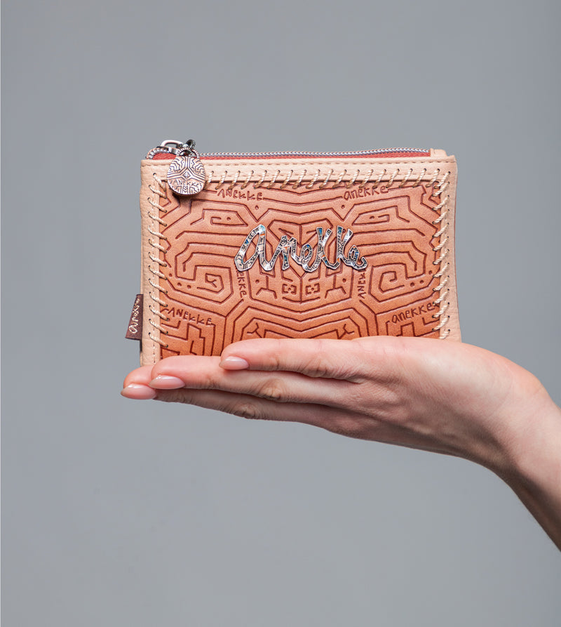 Tribe medium brown RFID wallet