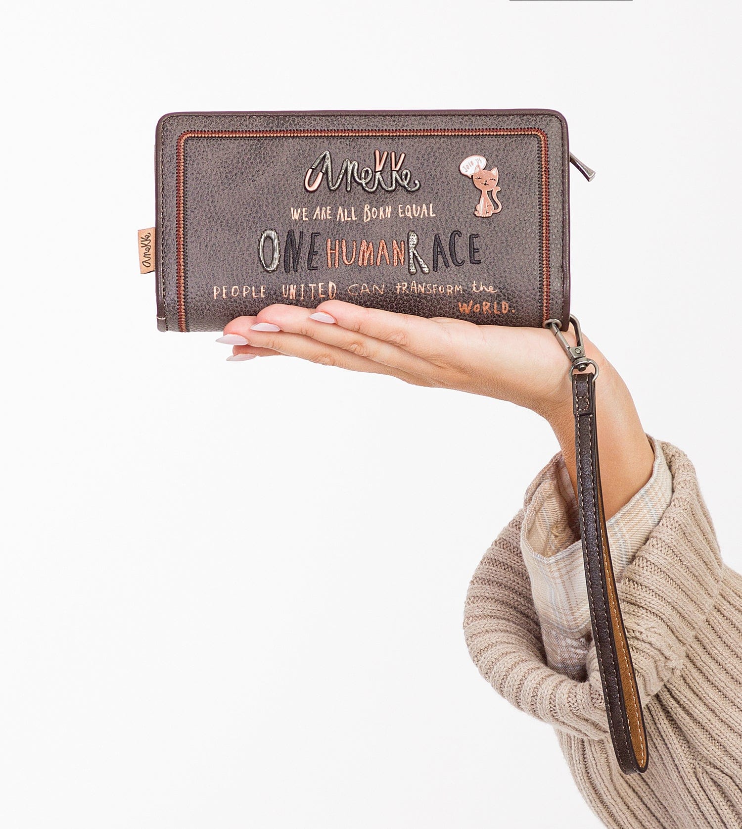 Respect large wallet