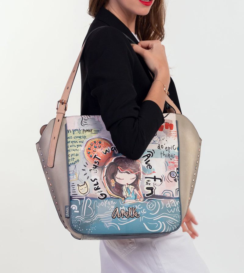 Fun & Music Oval Shopper bag